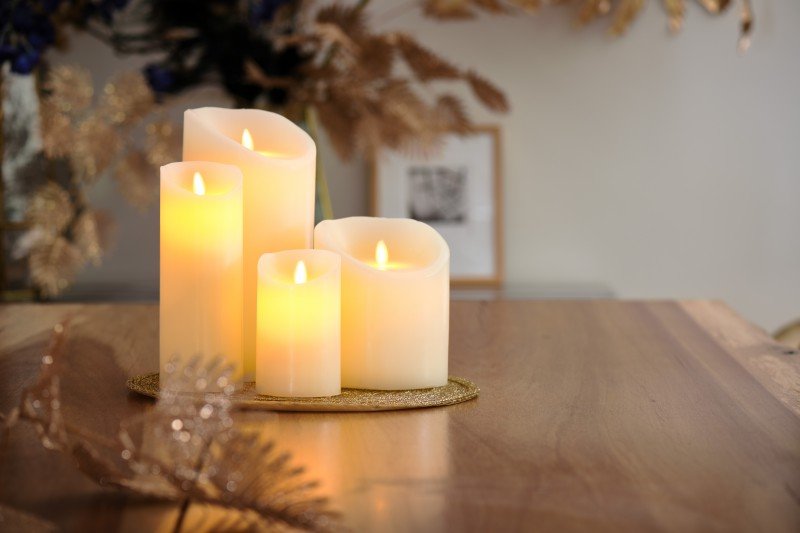 Oplaadbare LED wax kaars D 7,5 X 15 CM - warm wit 3