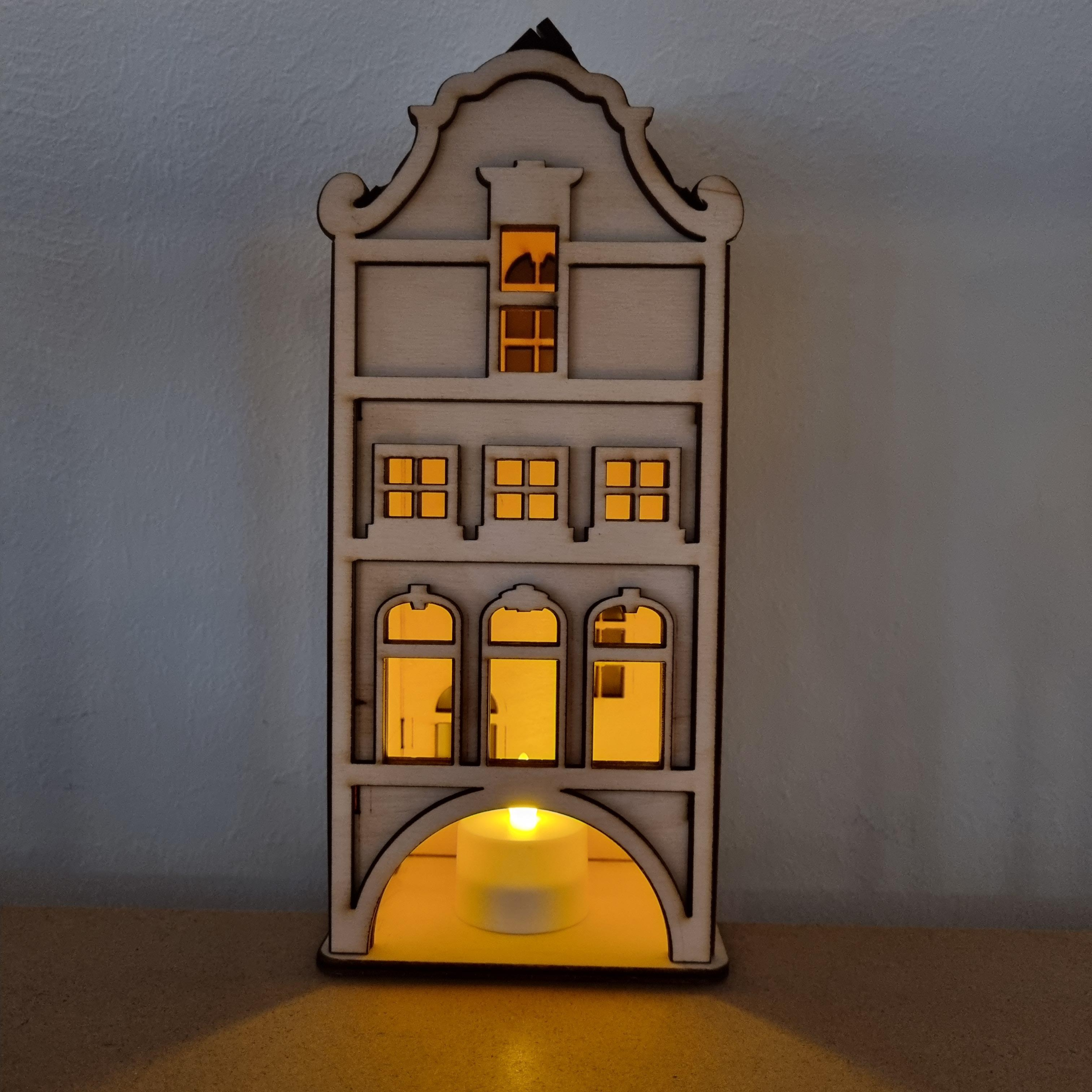 Waxinelichthouder houten huis DORSETTO