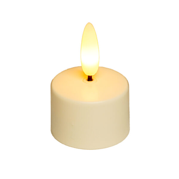 Ein Set von 6 wiederaufladbaren LED-Teelichtern 3D mit flammenförmigen Spitzen, bis zu 400 Stunden Brenndauer, Fernbedienung und Timerfunktion, dargestellt vor einem schlichten weißen Hintergrund.